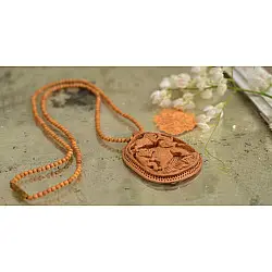 Kadam ♣ Wooden Neckpieces { n }